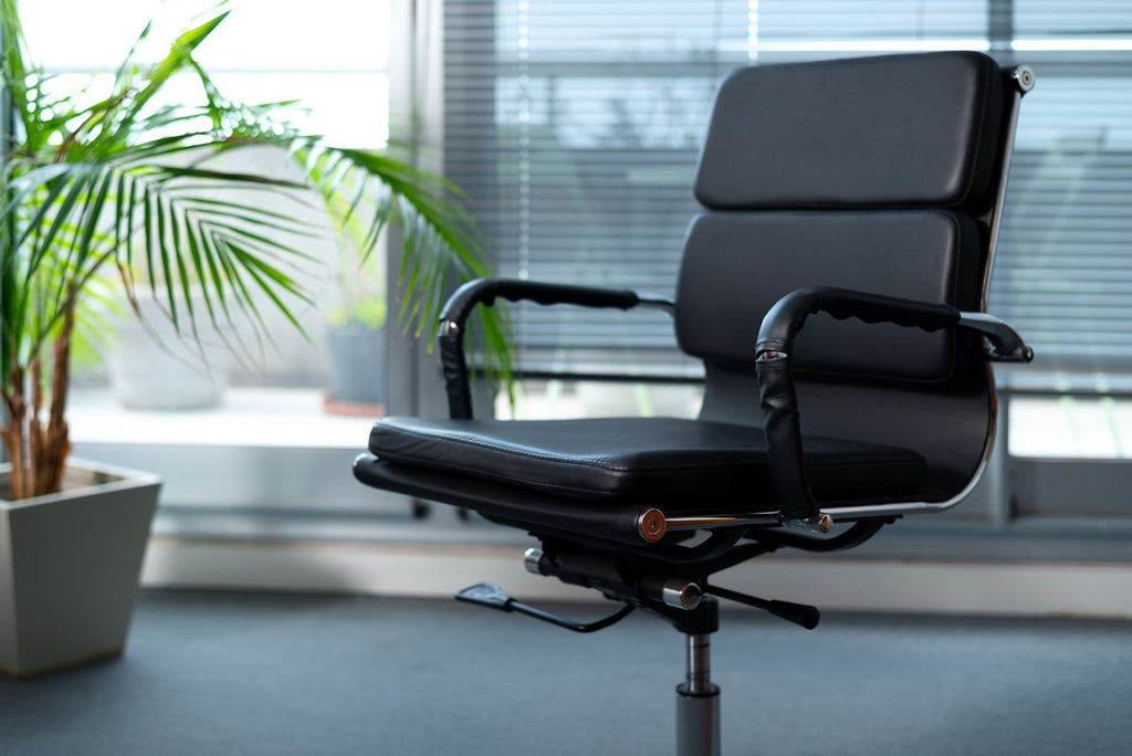 Office Table & Chairs - Joche