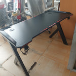 GAMING  TABLE