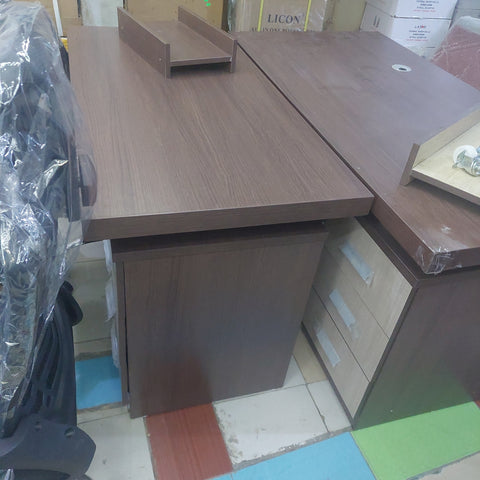 1.2M OFFICE TABLE
