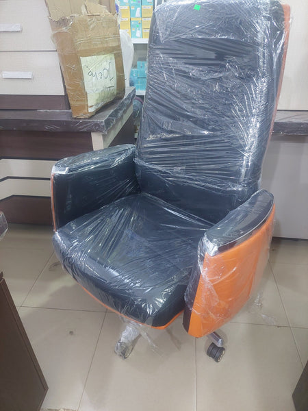 Executive curve chair orange color back - Joche