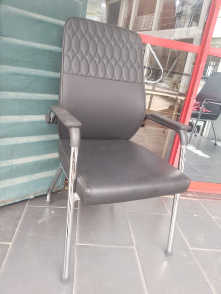 Four Leg Visitor chair With Leather - Joche