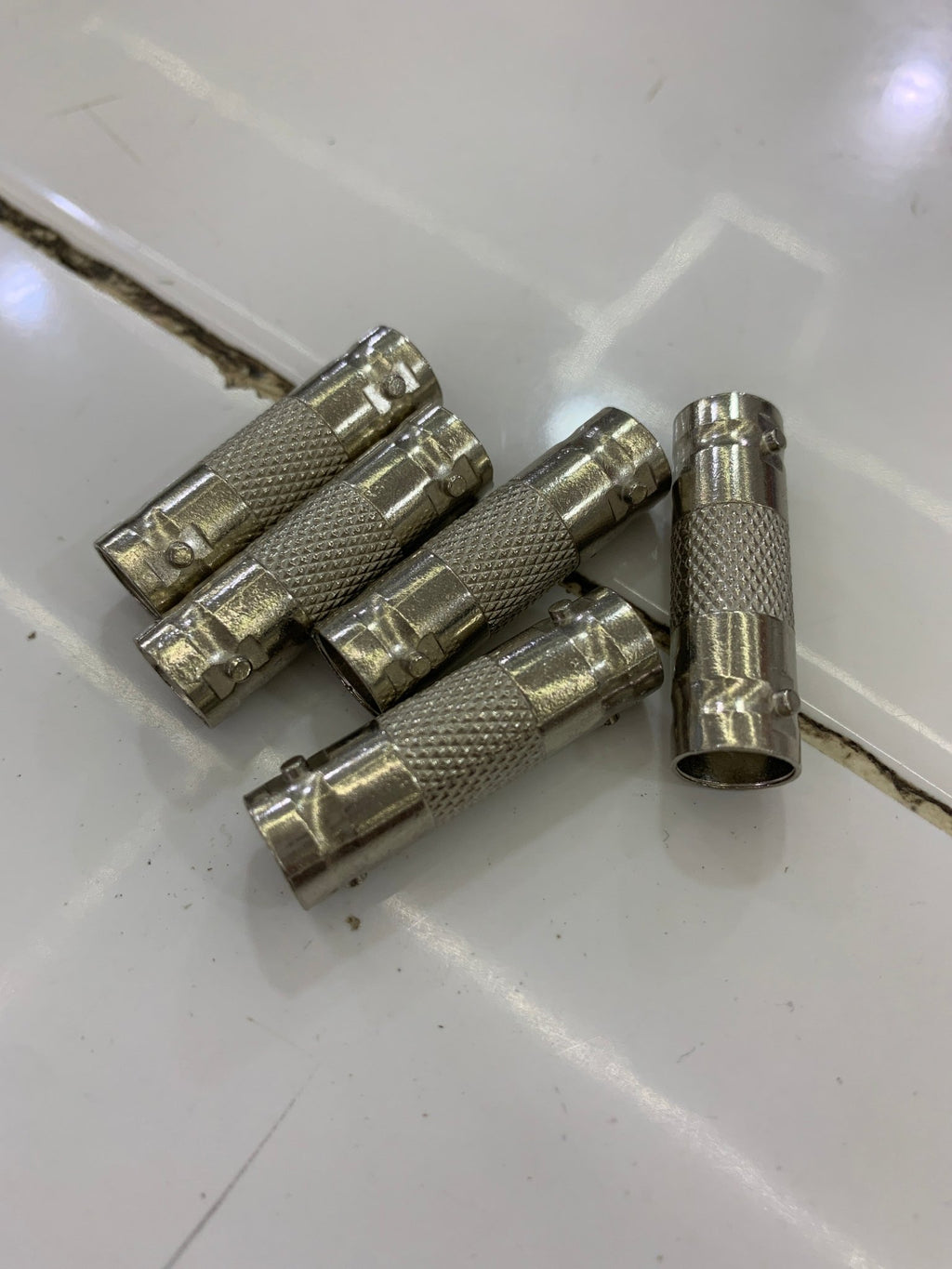 MALE BNC JOINER - Joche