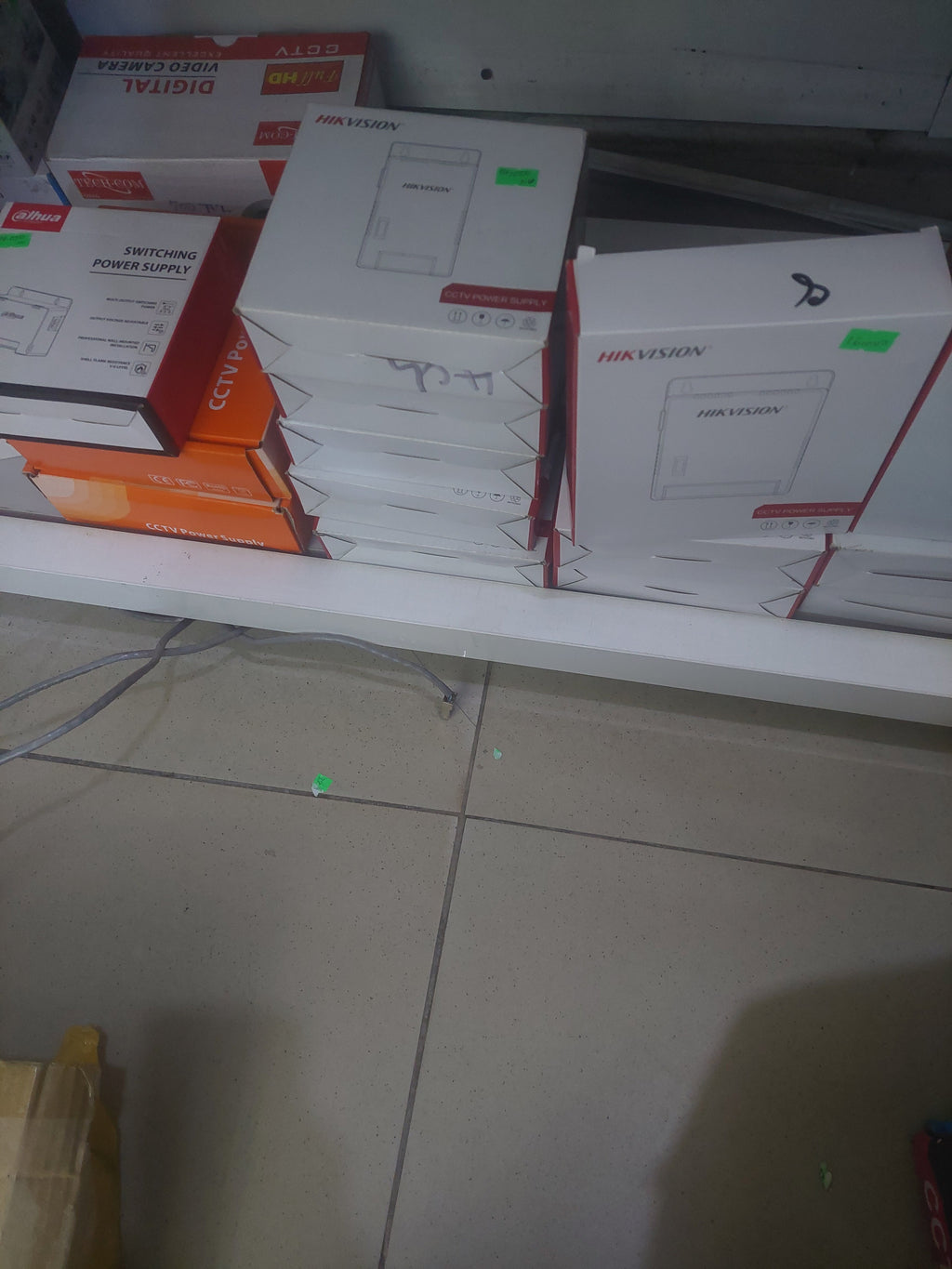 POWER SUPPLY 4 WAY - CCTV - Joche