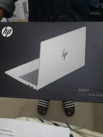 HP ENVY 14 X360 es1023dx COREi7.14TH GEN.16GB RAM.512SSD TOUCHSCREEN. WIN11 KEYBOARD LIGHT