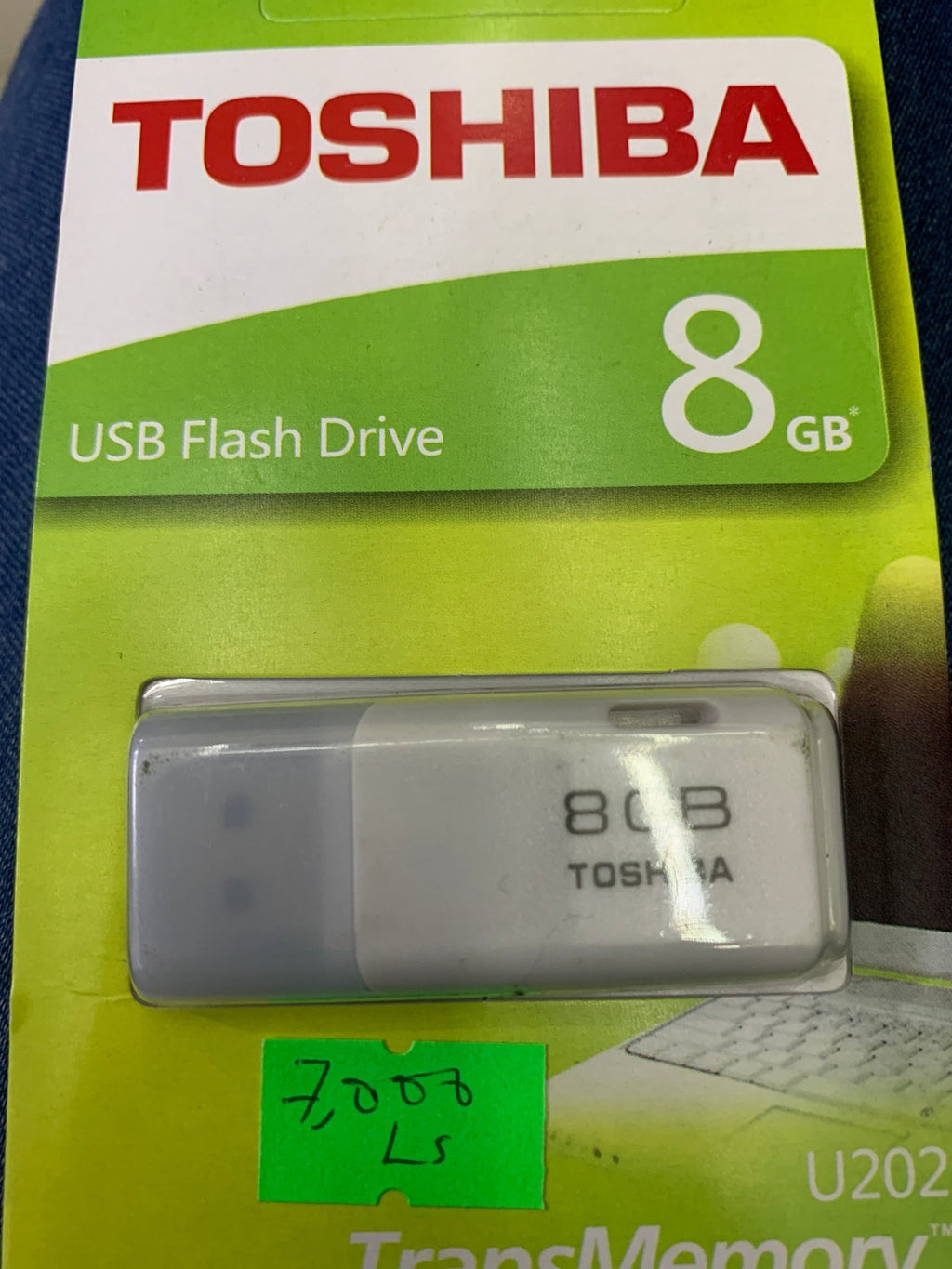 TOSHIBA FLASH 2 0 USB 8GB - Joche