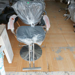 SALON CHAIR