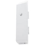 UBIQUITI NETWORKS  NANOSTATION M5   IN/OUTDOOR  2.4GHZ 150+Mbps